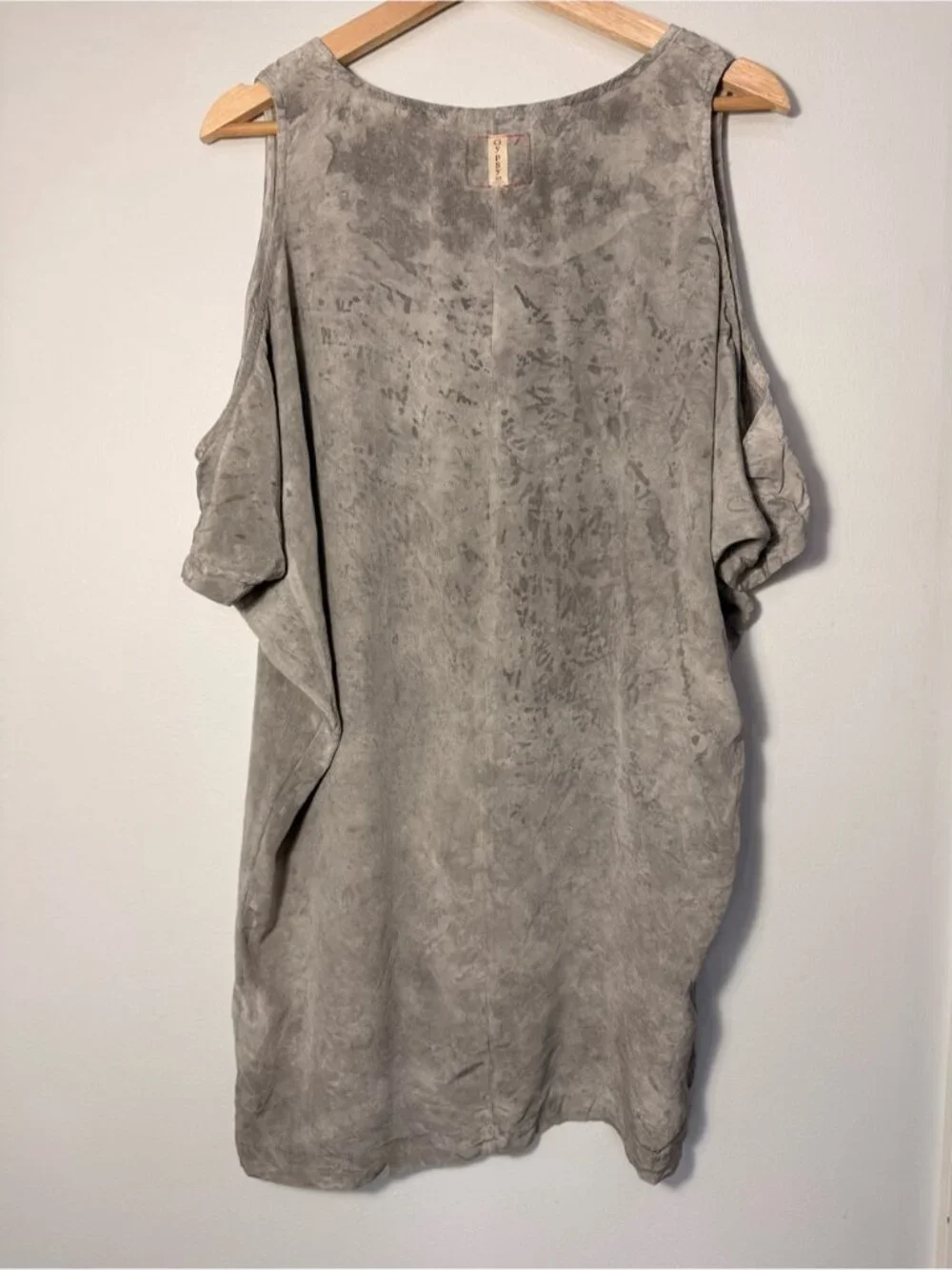 Gypsy 05 Silk Made In US Washed Gray Cold-Shoulder Mini Dress Size S - Picture 5 of 8